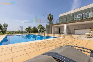 Chalet en Las Vaguadas. Espectacular  chalet en las vaguadas con magnificas calidades en