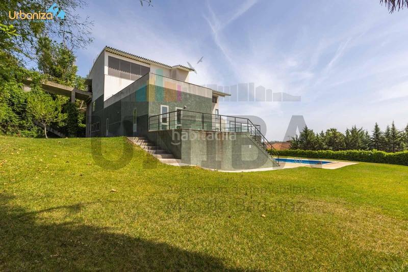 Foto 8389738e-d54b-4f9c-85c0-3388343b5e05. Chalet con riscaldamento parcheggio piscina in Las Vaguadas Badajoz