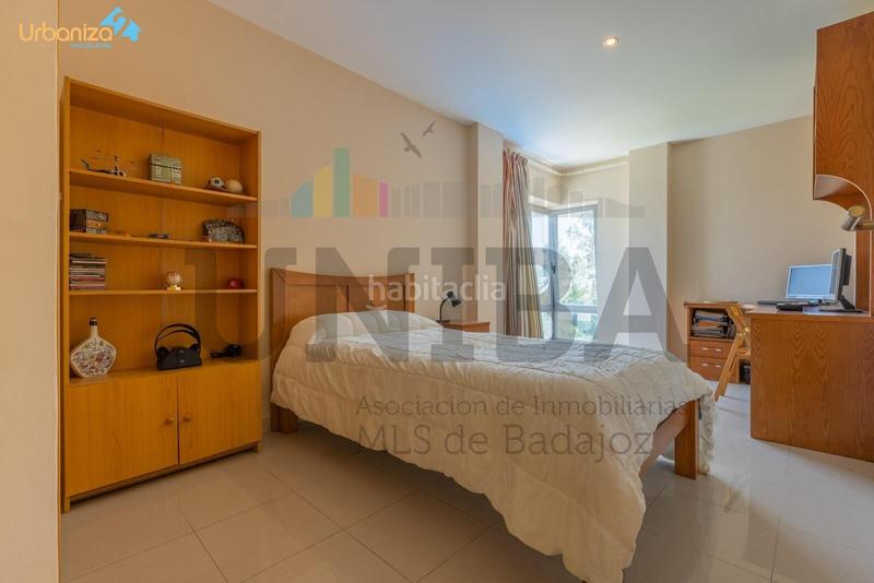 Foto c43d6dd5-0156-4847-974b-9dfc71c3553e. Chalet con riscaldamento parcheggio piscina in Las Vaguadas Badajoz