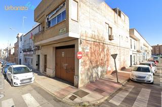 Casa pareada en Maria Auxiliadora - Barriada de Llera. Casa en maria auxiliadora