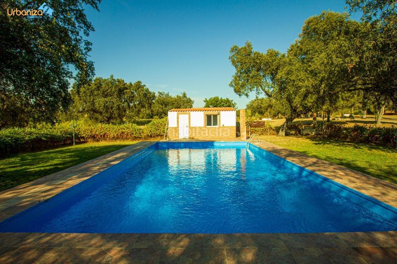 Foto 6ed60b55-7df4-4347-b78a-ca4ea6f22ab4. Xalet amb calefacció aparcament piscina a Las Vaguadas Badajoz