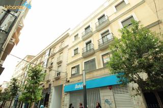 Lloguer Oficina a Casco Antiguo. Localñ centrico