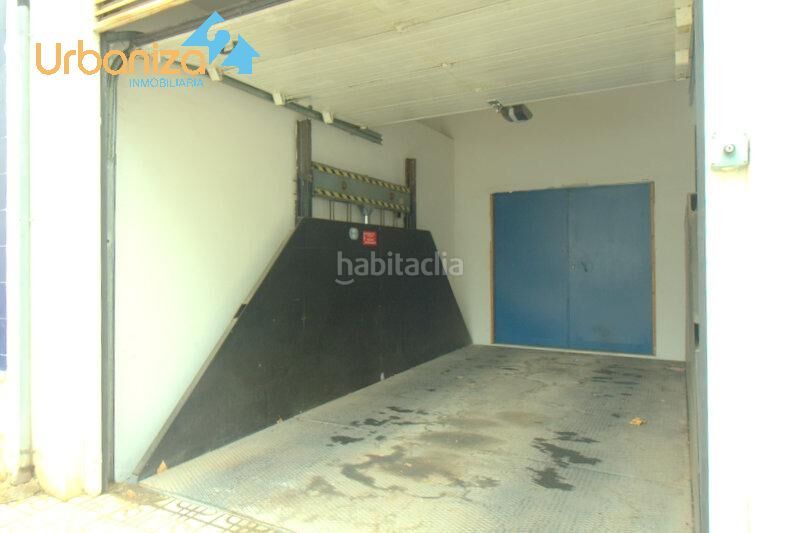 Foto 8c216ef9-1f3f-4e7c-8285-048b887aff5e. Aparcament cotxe a Golf Guadiana Badajoz