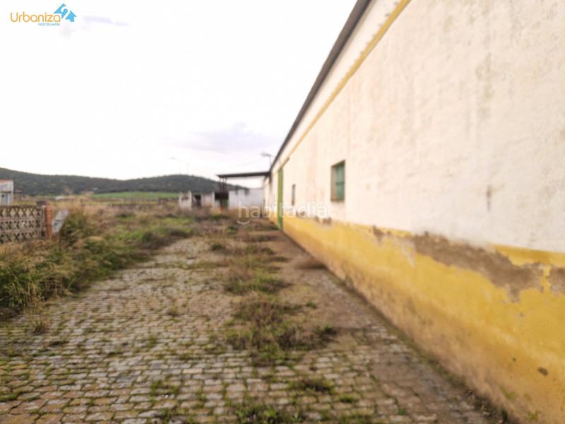 Foto 1add891f-952a-41d5-972f-bfc2849d71fe. Terreno residencial terreno con vivienda en Almendral