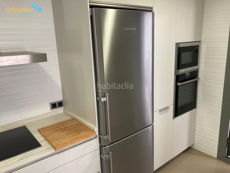 Foto 55469714-d773-40c8-b607-d2b0b1310f78. Flat with heating parking in Pardaleras Badajoz