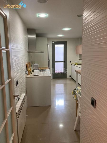 Foto 901f8ec0-f534-4ae3-bbfd-537b7193dc78. Flat with heating parking in Pardaleras Badajoz