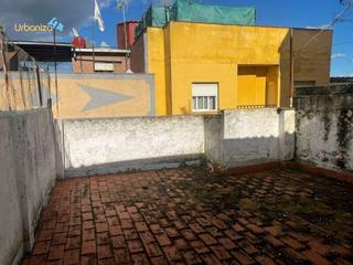 Casa en Ciudad Jardín. Casa en antonio domnguez con sotano terraza y amplio trastero pa