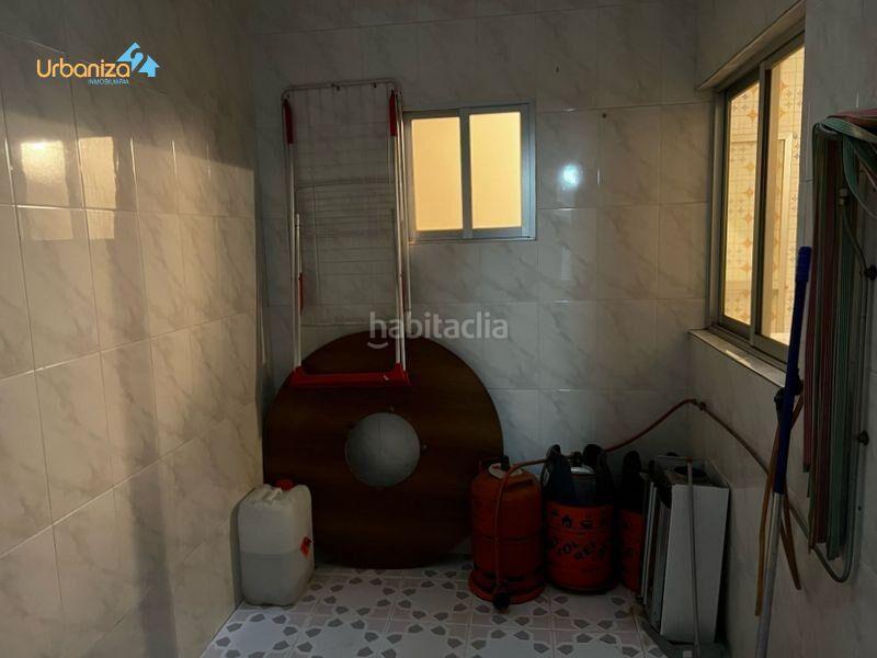 Foto d94844bc-4000-49a5-bd58-f8406a48565a. Planta baja piso en planta baja bien acondicionado en maria auxiliadora con patio y terraza comunitaria en Badajoz