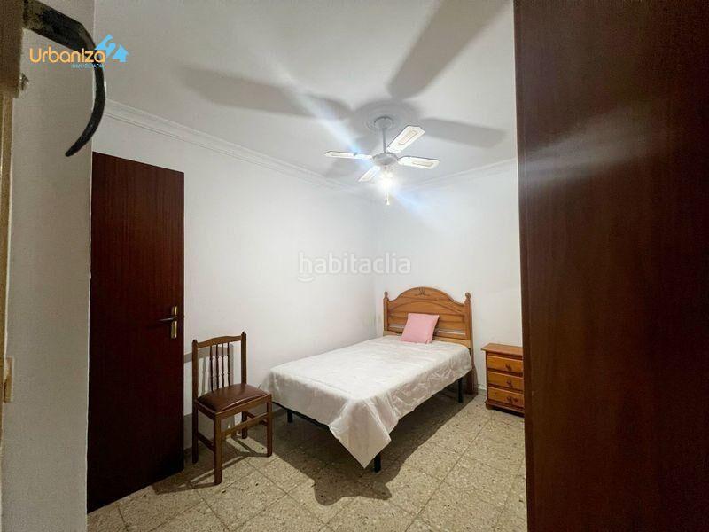 Foto dcdeb0dc-9883-4c61-ad6e-d365a1ef2602. Planta baja piso en planta baja bien acondicionado en maria auxiliadora con patio y terraza comunitaria en Badajoz