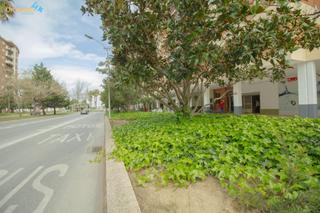 Local commercial à Calle SINF. MADROÑERO