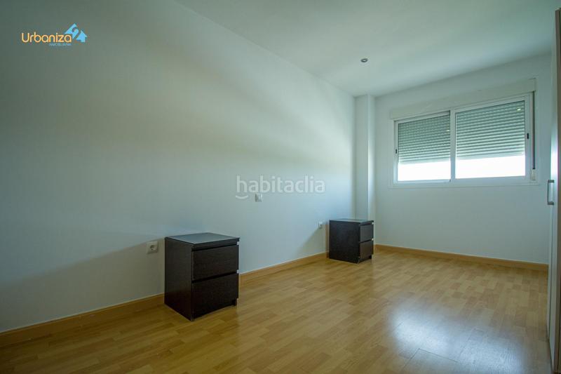 Foto 3cdd20f5-c799-48a4-b660-d362c85269f7. Pis amb aparcament piscina a Golf Guadiana Badajoz