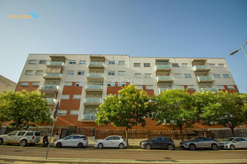 Foto 8892a734-6834-418f-b550-0042d5941d0d. Pis amb aparcament piscina a Golf Guadiana Badajoz