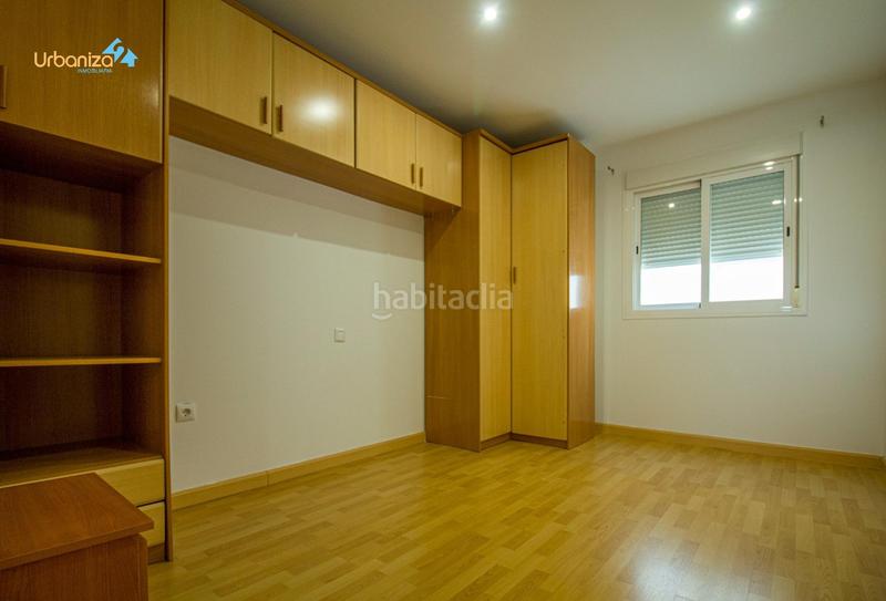 Foto b94b3941-e58c-4739-a97b-2d9e205abca4. Pis amb aparcament piscina a Golf Guadiana Badajoz