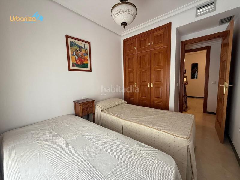 Foto 0465cb43-9631-4979-8c4b-47bda1e1fa6a. Alquiler piso  de 3 dormitorios en alquiler en zona de pardaleras en Badajoz