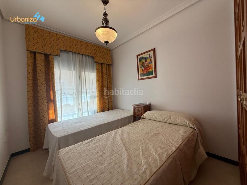 Foto f3c2a2f8-4b80-45a2-a971-362491b61947. Alquiler piso  de 3 dormitorios en alquiler en zona de pardaleras en Badajoz