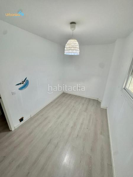 Foto f1c0f074-cb7f-4d65-b44b-66b657878578. Casa adossada amb aparcament a Golf Guadiana Badajoz