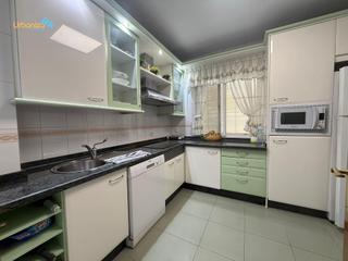 Rent Flat in Calle calle del museo, 9 9. Piso en alquiler en calle museo