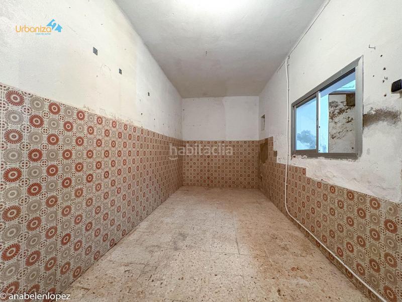 Foto c20def8b-d922-4a6b-8ad0-0c10c12f1228. Rez-de-chaussée dans La Estación Badajoz