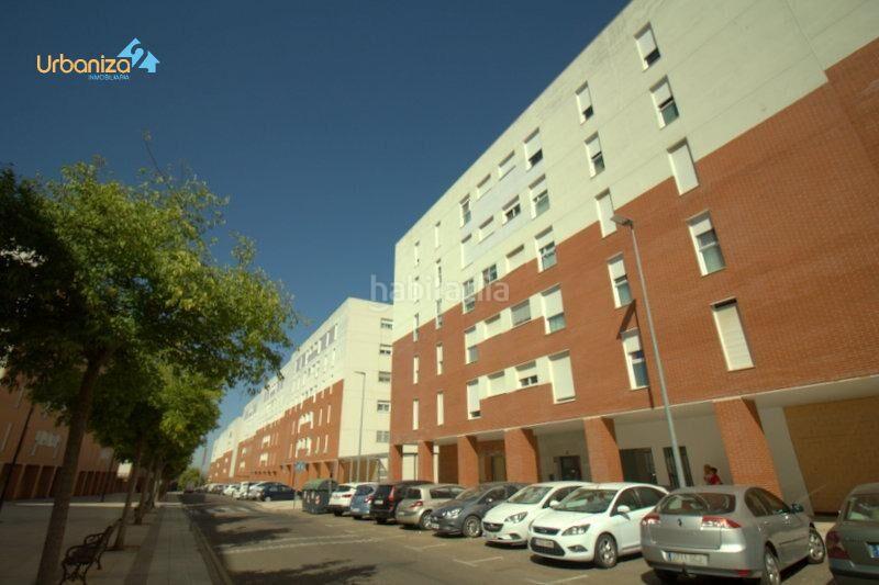 Foto 7776a79d-ed2c-4c8e-ae90-d5d137b4544a. Flat with parking in Golf Guadiana Badajoz