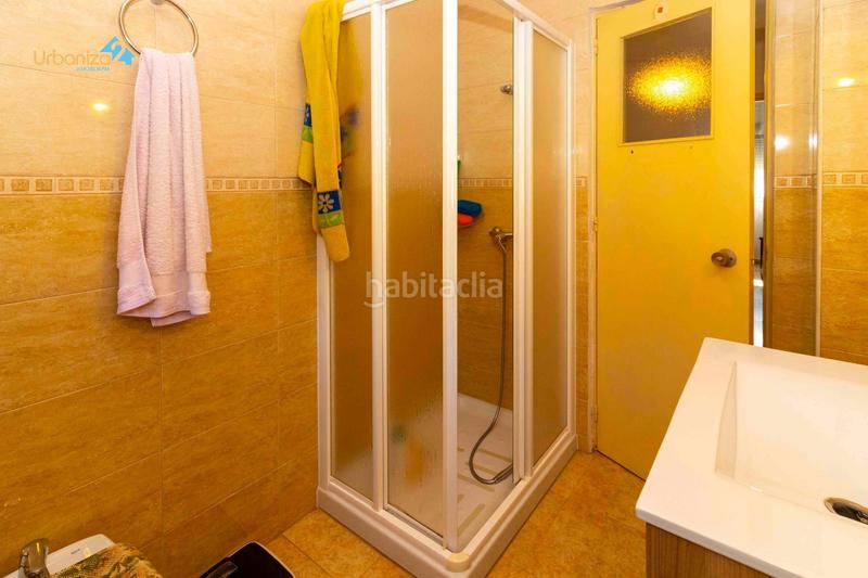 Foto 0c8c4ef3-fb96-407c-9361-4d67377d4e3c. Casa adossada amb aparcament a Cerro de Reyes Badajoz