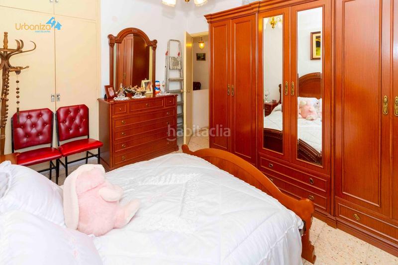 Foto cd06720c-1234-4e9d-ada3-a4a8dadfbd54. Casa adossada amb aparcament a Cerro de Reyes Badajoz