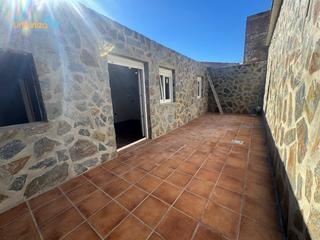 Casa a Pedanías de Badajoz. Casa independiente en gevora con patio y cochera nueva a estrena