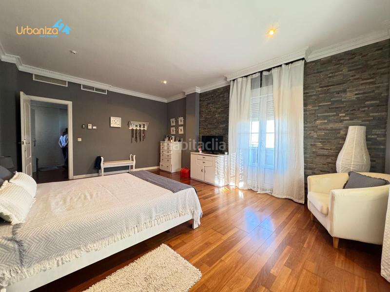 Foto 0f79ec31-16b3-45cb-b052-3a56bdbed538. Chalet avec chauffage parking piscine dans Las Vaguadas Badajoz