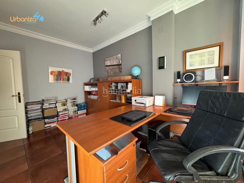 Foto a4bd94a0-6cf7-4cb1-ac21-f4e2e166ef94. Chalet avec chauffage parking piscine dans Las Vaguadas Badajoz