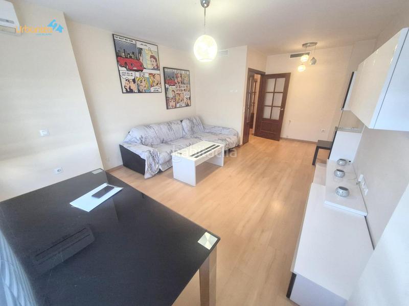 Foto 95c084ad-0ee2-44fe-a9d1-0b2587d9a4bb. Piso  en venta en ctra. la corte en Carretera de Sevilla - Los Montitos Badajoz