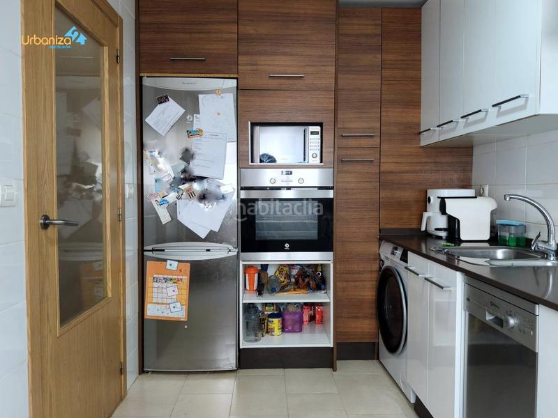 Foto ba2baef4-3763-4648-ba54-d4932ba9ebe7. Flat with parking in Golf Guadiana Badajoz