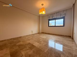 Miete Etagenwohnung  Avenida maria auxiliadora. Espectacular piso de 4 dormitorios!