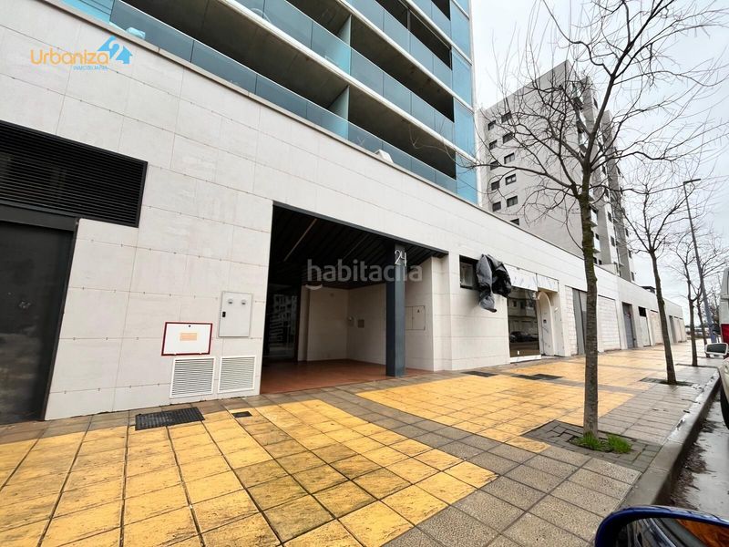Foto dde0ff28-688f-4120-8a99-e912b08a86b6. Local comercial a Avenida Elvas Badajoz
