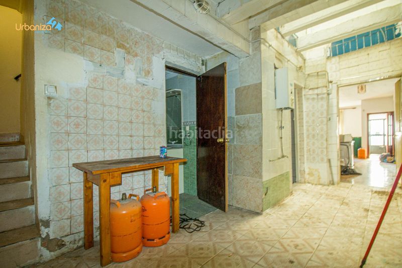 Foto e880cb18-70cb-4c36-9f0d-668808045f69. Casa a Ciudad Jardín Badajoz