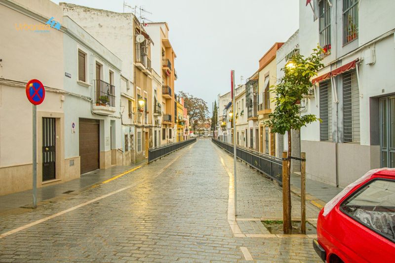 Foto 7fc0a790-6969-40dd-9ebc-16b9c8db2c8e. Local comercial a Casco Antiguo Badajoz