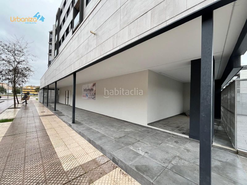 Foto 48e65d37-fa02-402c-b9d3-a9e6a334da77. Local comercial a Avenida Elvas Badajoz