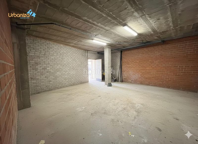 Foto 7df793f8-7ab0-4e7c-99ef-8bb0a632f01f. Local comercial a Avenida Elvas Badajoz