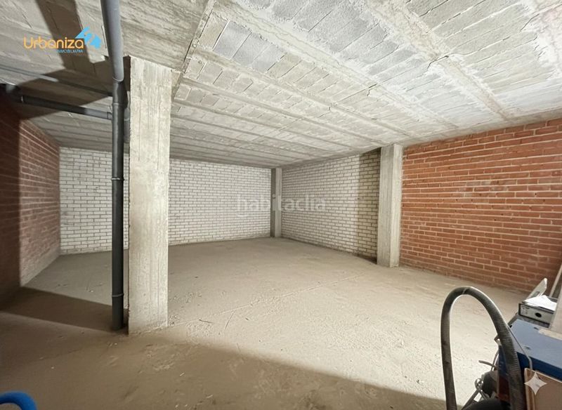 Foto d711dac1-1c80-492b-89b0-c264afd9d1d6. Local comercial a Avenida Elvas Badajoz