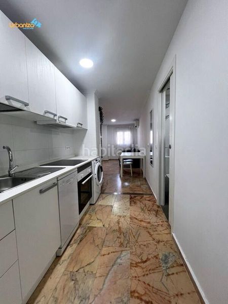Foto 03304afd-b559-426d-a60f-3c263946974d. Oficina  reformada como apartamento de 2 habitaciones ideal inversión no se puede hacer cambio de uso en Badajoz