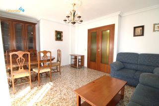 Pis en San Roque - Ronda Norte. Piso 3 dormitorios amueblado  trastero san roque