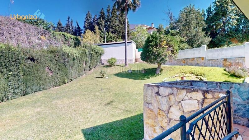 Foto c4337e9e-1ba3-4313-8619-661f140d30ee. Xalet amb calefacció aparcament piscina a Carretera de Sevilla - Los Montitos Badajoz