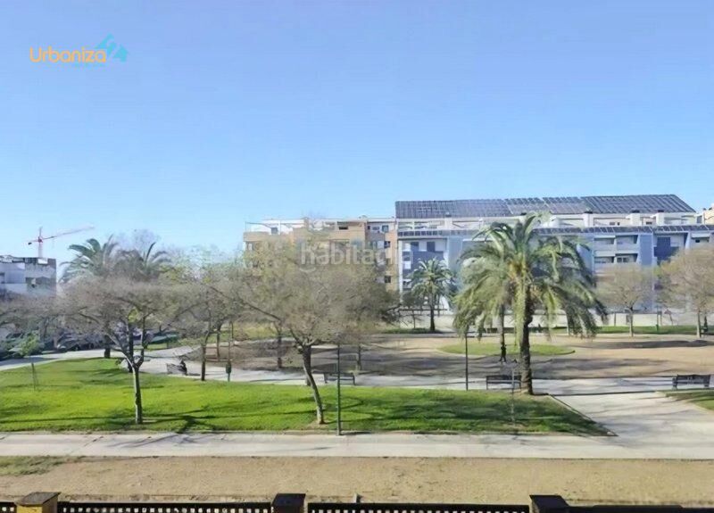 Foto 4c3291a0-c1a1-4d2d-b6c1-a4fc97d2c1f2. Apartament amb aparcament a San Roque - Ronda Norte Badajoz