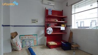 Local Comercial en Calle vicente delgado algaba