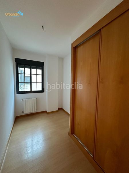 Foto 3dfe9ffb-3cce-497c-8721-71355bc4aba3. Pis amb aparcament a Casco Antiguo Badajoz