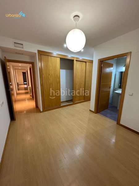 Foto 3edb8d88-8ada-47a4-ad8f-d491979c64a4. Pis amb aparcament a Casco Antiguo Badajoz