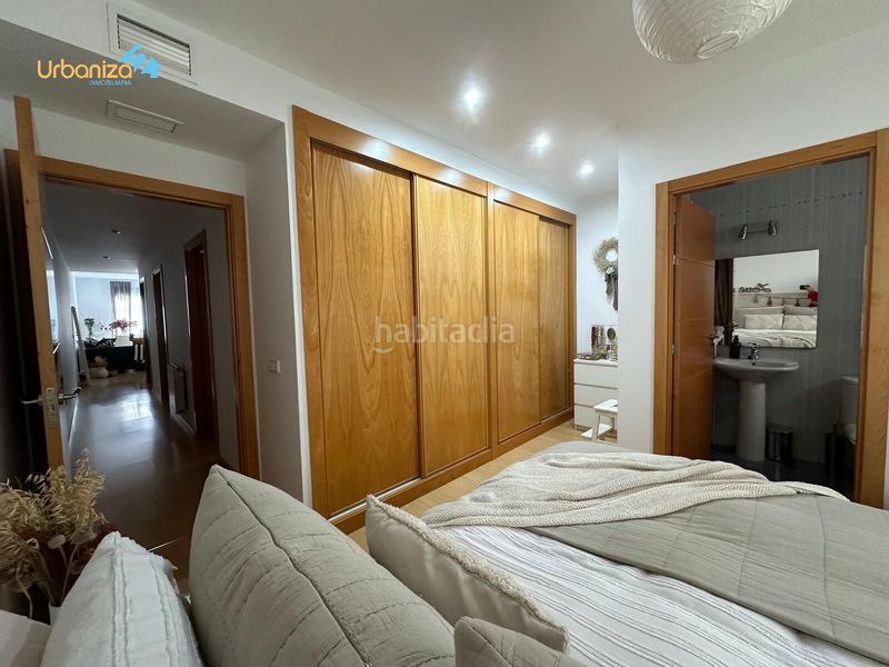 Foto a6f180b1-38f1-4010-a263-f6fe882354b2. Pis amb aparcament a Casco Antiguo Badajoz