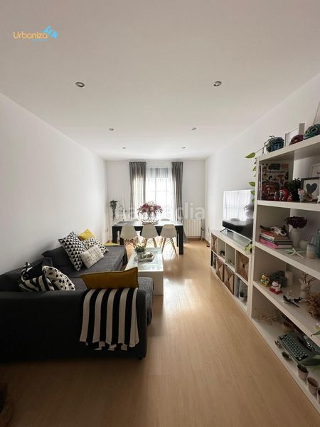 Foto e6015847-74c9-432c-b8b7-011bff5d0637. Pis amb aparcament a Casco Antiguo Badajoz