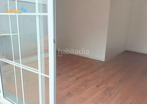 Foto 65107fd8-c901-42b4-b40e-b9907b00a40f. Casa a Talavera la Real