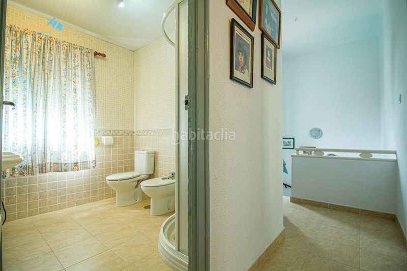 Foto ca449e73-d164-4eb7-b7a8-8ae408e8ea51. Casa adossada a Ciudad Jardín Badajoz