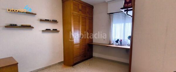 Foto b0ff659f-5865-4a35-aa0a-391b85d64ed5. Pis amb aparcament a Santa Marina Badajoz