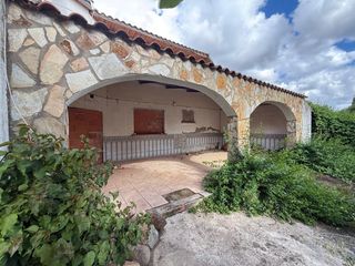 Xalet en Dehesilla de Calam�n - Campomanes. Chalet en venta en la dehesilla para reformar